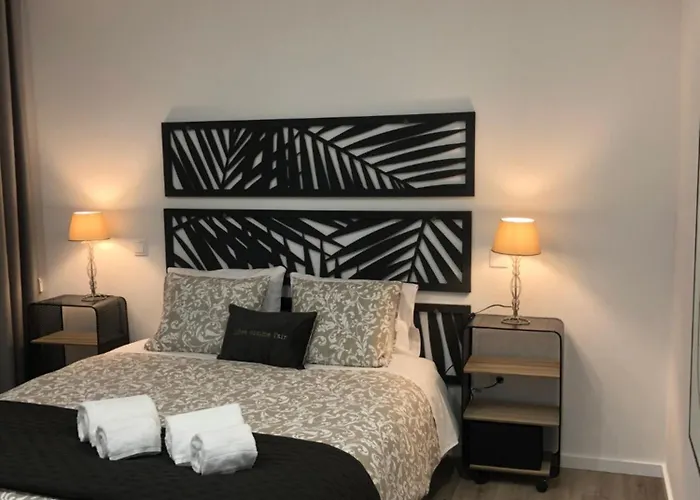 Casa Falcoeiras - Al Com Vista Ria Appartement